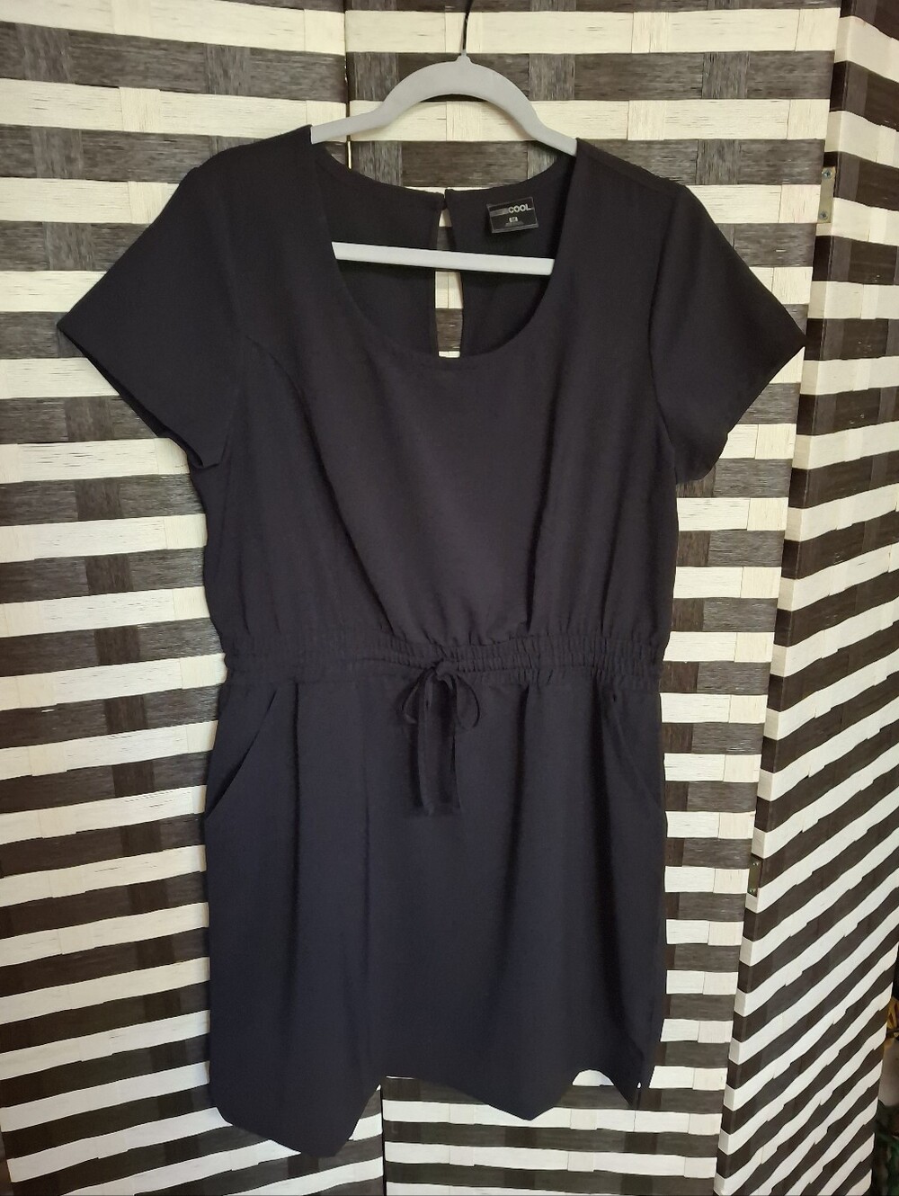 32 Degrees Soft Twill Black Drawstring Waist Dress Women Size Medium - Picture 3 of 16